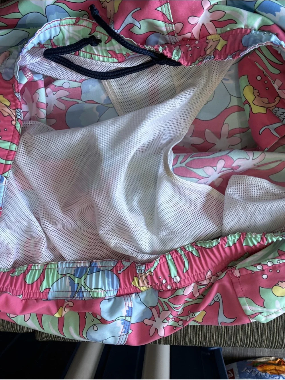Men's Vineyard Vines Mermaid Hawaiian  Floral Swim Trunks XXL beach vacay resort